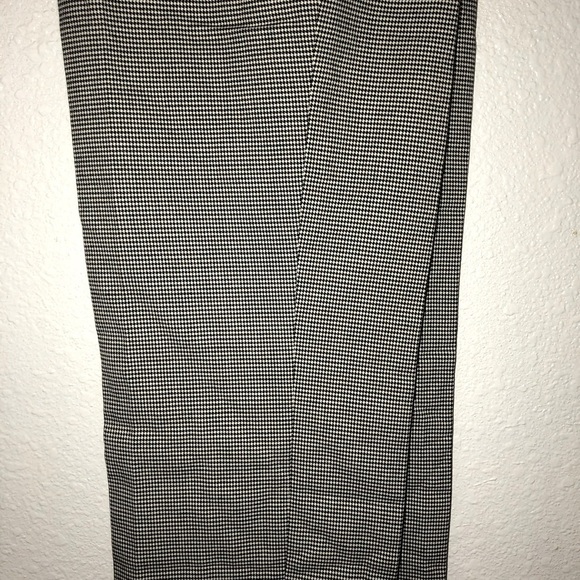 Anne Klein Director’s Slim-fit black white houndstooth career capri pants size 2 - Picture 7 of 15